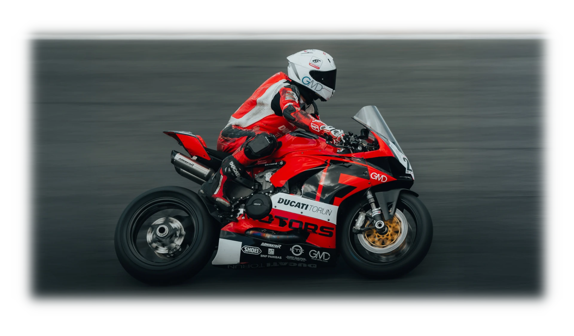 af racing ducati panigale v2 dominator hp8 titanium racing track sporbike